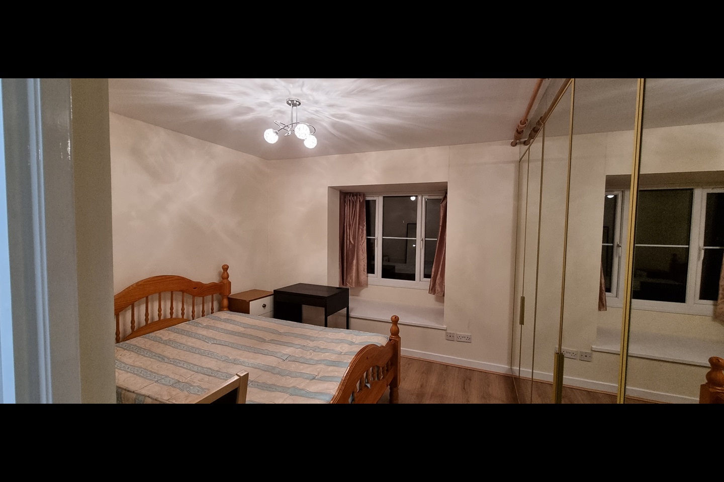 London 2 Bed Flat, Beechwood Grove, W3 To Rent Now for £1,950.00 p/m