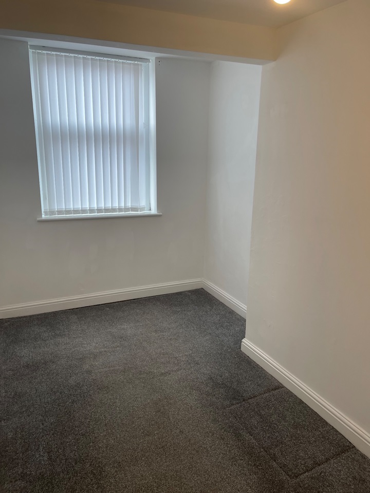AshtonUnderLyne 2 Bed Terraced House, Ryecroft Street, OL7 To
