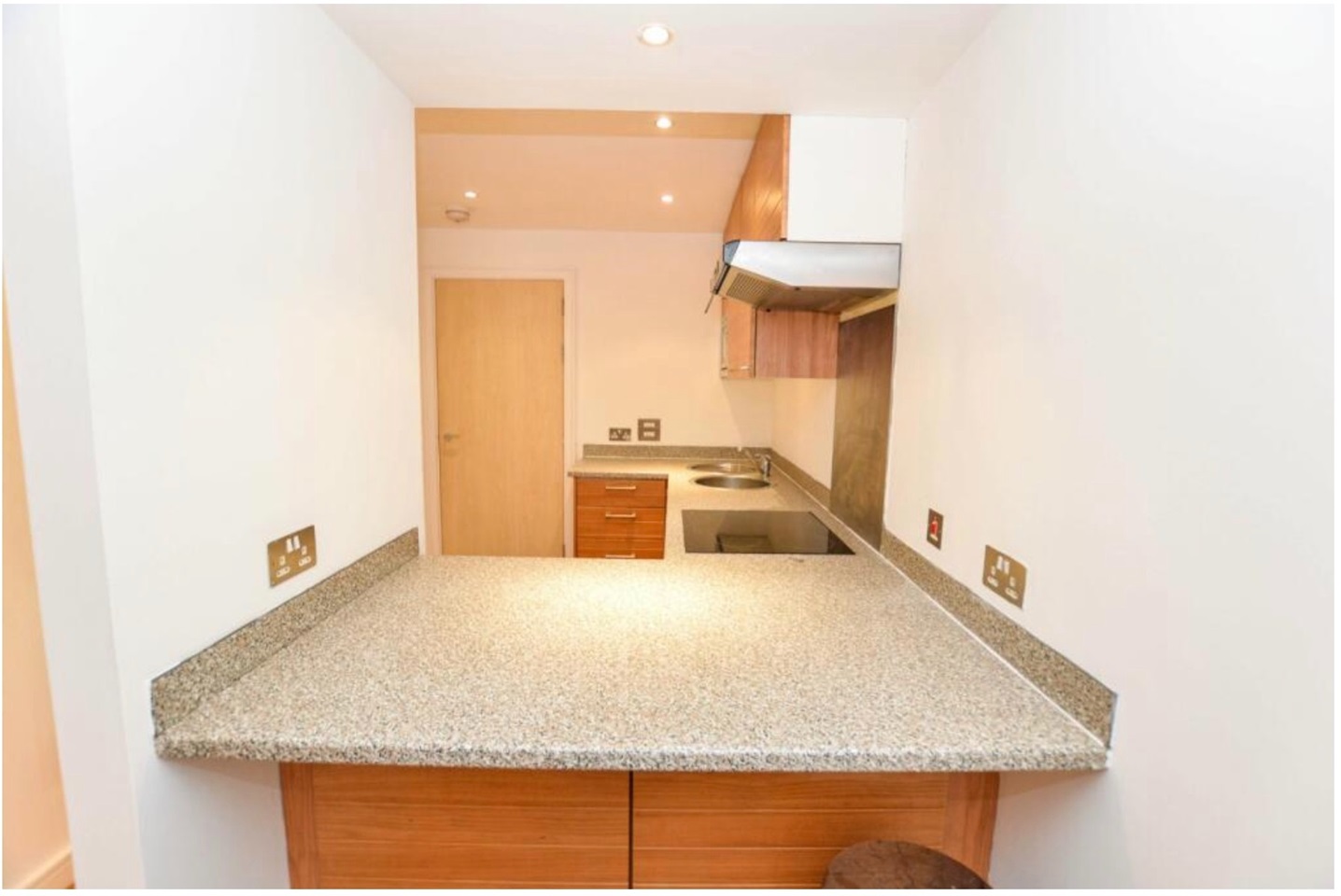 Manchester 1 Bed Flat, Manchester, M1 To Rent Now for £1,100.00 p/m