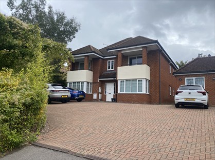 2 Bed Flat, Ridgeway Heights, HP13