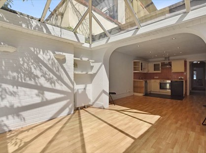 1 Bed Flat, Aldenham Road, WD23