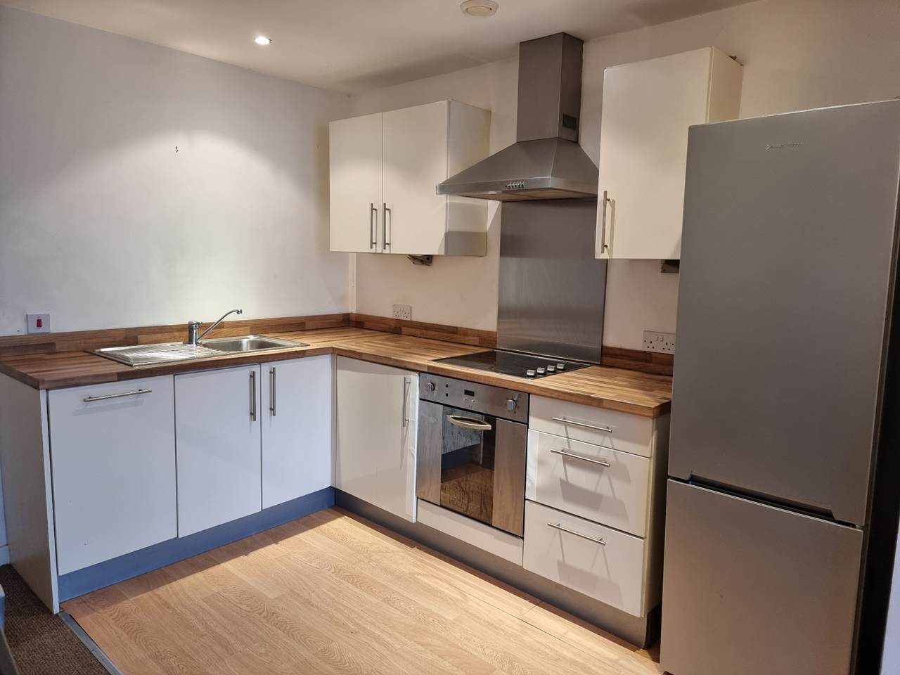 Additional image 7 of 2 Bed Flat, Cornish Square, S6, N1 7GU