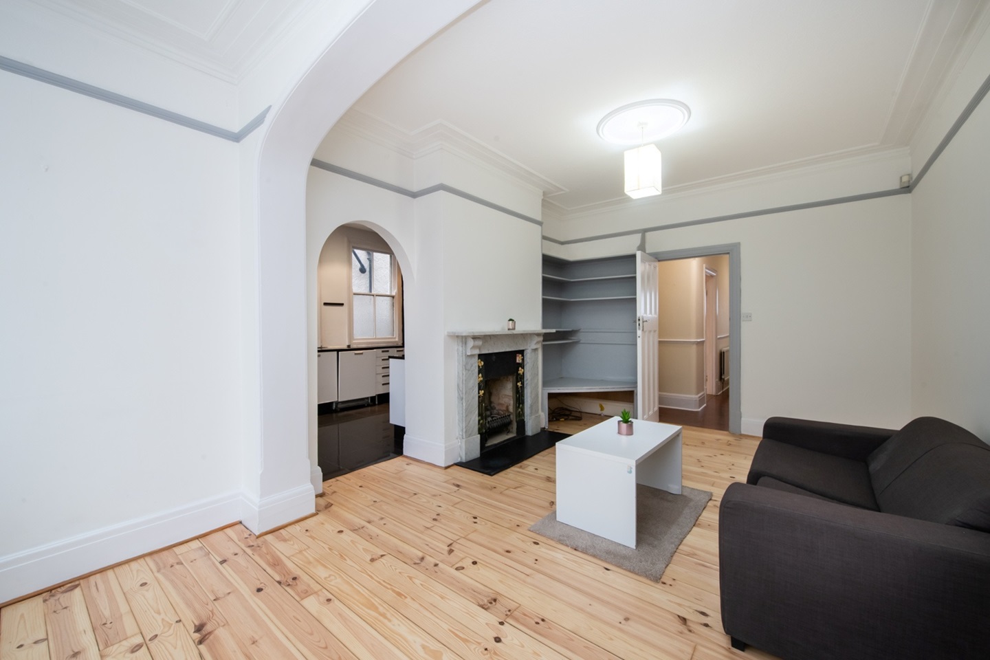 London Room in a Shared House, Heathdene Road, SW16 To Rent Now for