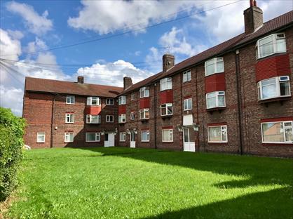 2 Bed Flat, Binns Road, L13