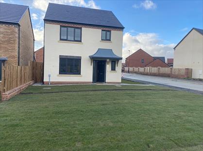 3 Bed Detached House, Whitehouse Drive, NE12