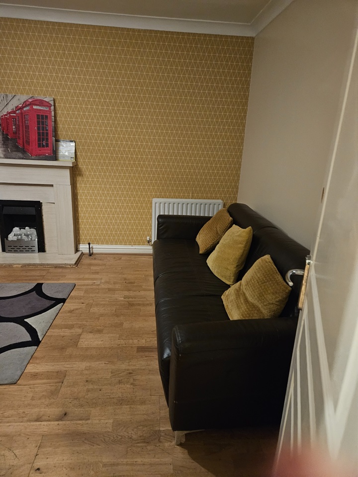 Dagenham Room in a Shared House, Tallow Close, RM9 To Rent Now for