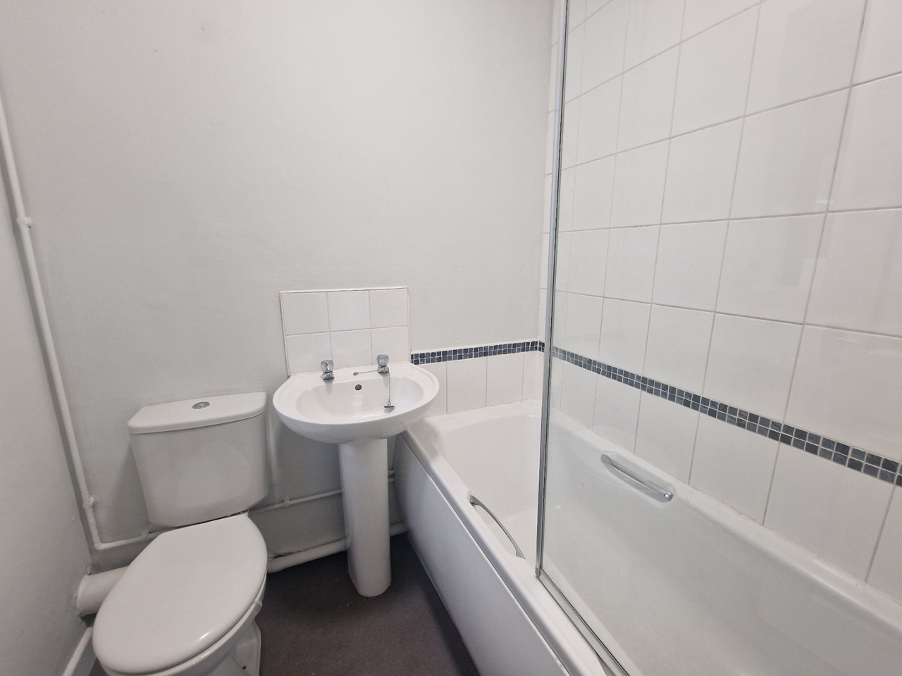 Warrington 1 Bed Flat, Winwick Road, WA2 To Rent Now for £550.00 p/m