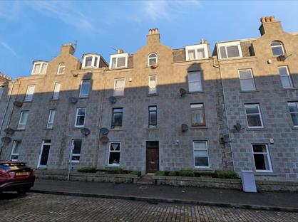 1 Bed Flat, Summerfield Terrace, AB24