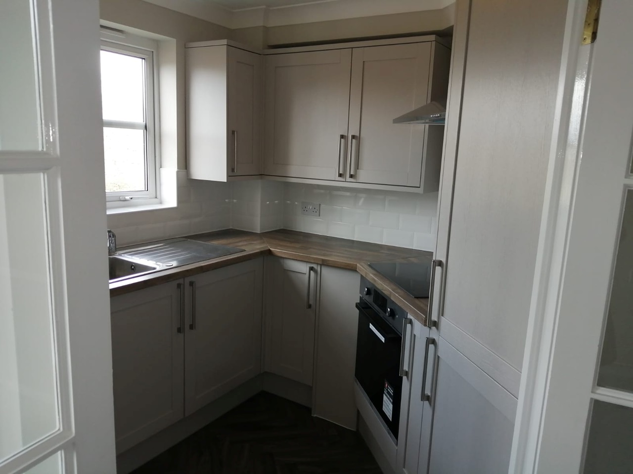 Epsom 1 Bed Flat, Epsom Road, KT17 To Rent Now for £1,150.00 p/m