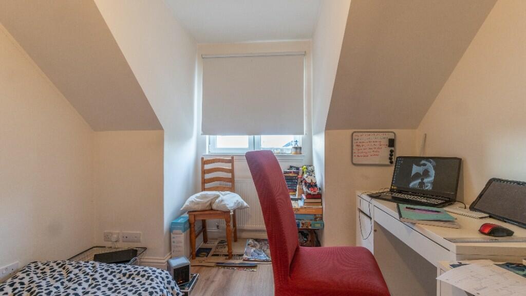 Glasgow Room in a Shared House, Ruchill Street, G20 To Rent Now for