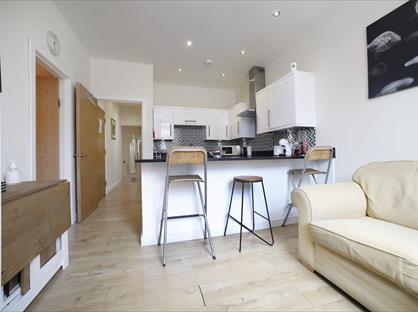 3 Bed Flat, Cricklewood Broadway, NW2
