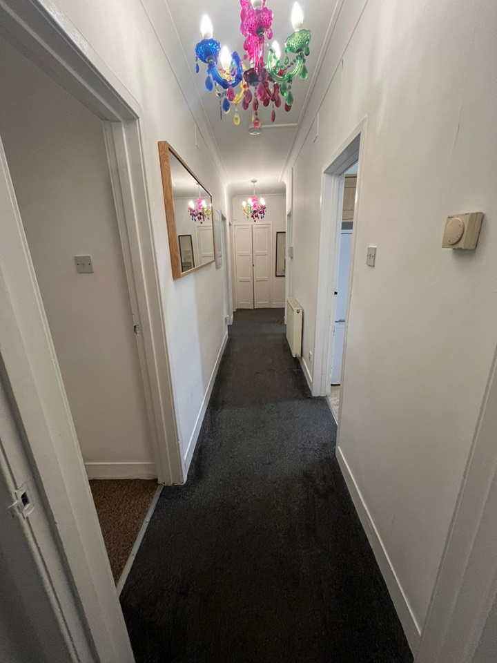 Glasgow 3 Bed Flat, Thornwood Road, G11 To Rent Now for £1,100.00 p/m