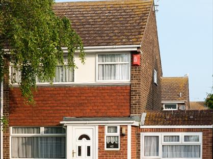 Room in a Shared House, The Silvers, CT10