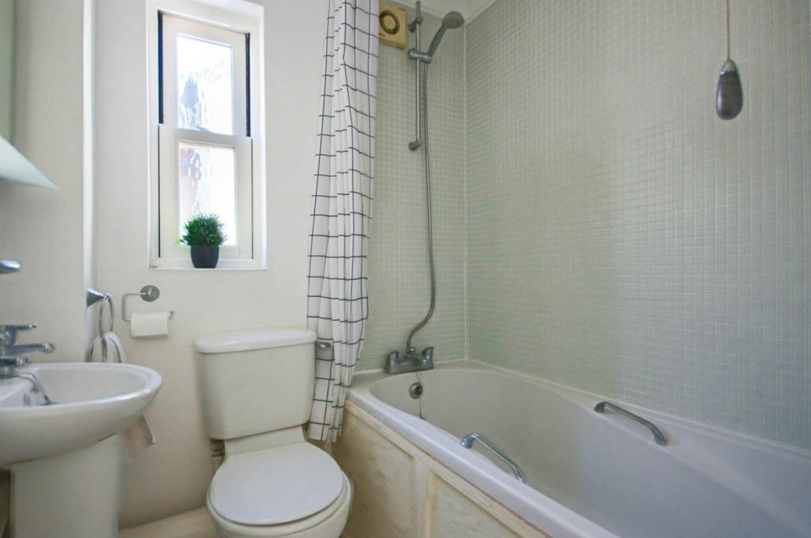 Additional image 3 of Room in a Shared House, Christchurch Street, CB1, N1 7GU