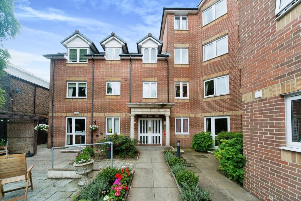 Eastbourne 1 Bed Flat, St. Aidans Court, BN22 To Rent Now for £975.