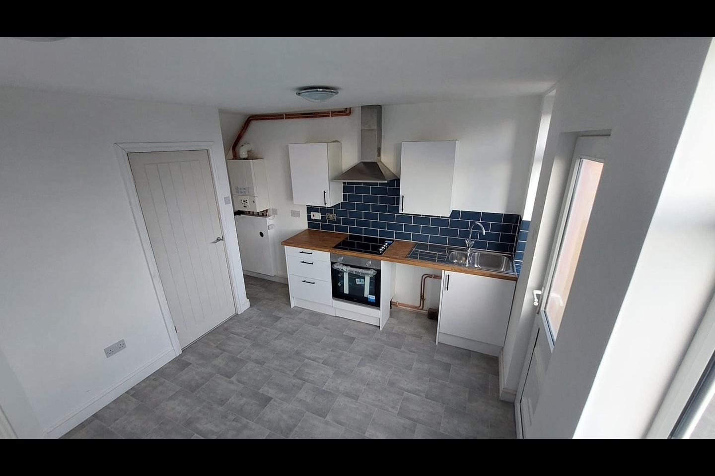 Birkenhead 2 Bed SemiDetached House, Holt Hill, CH41 To Rent Now