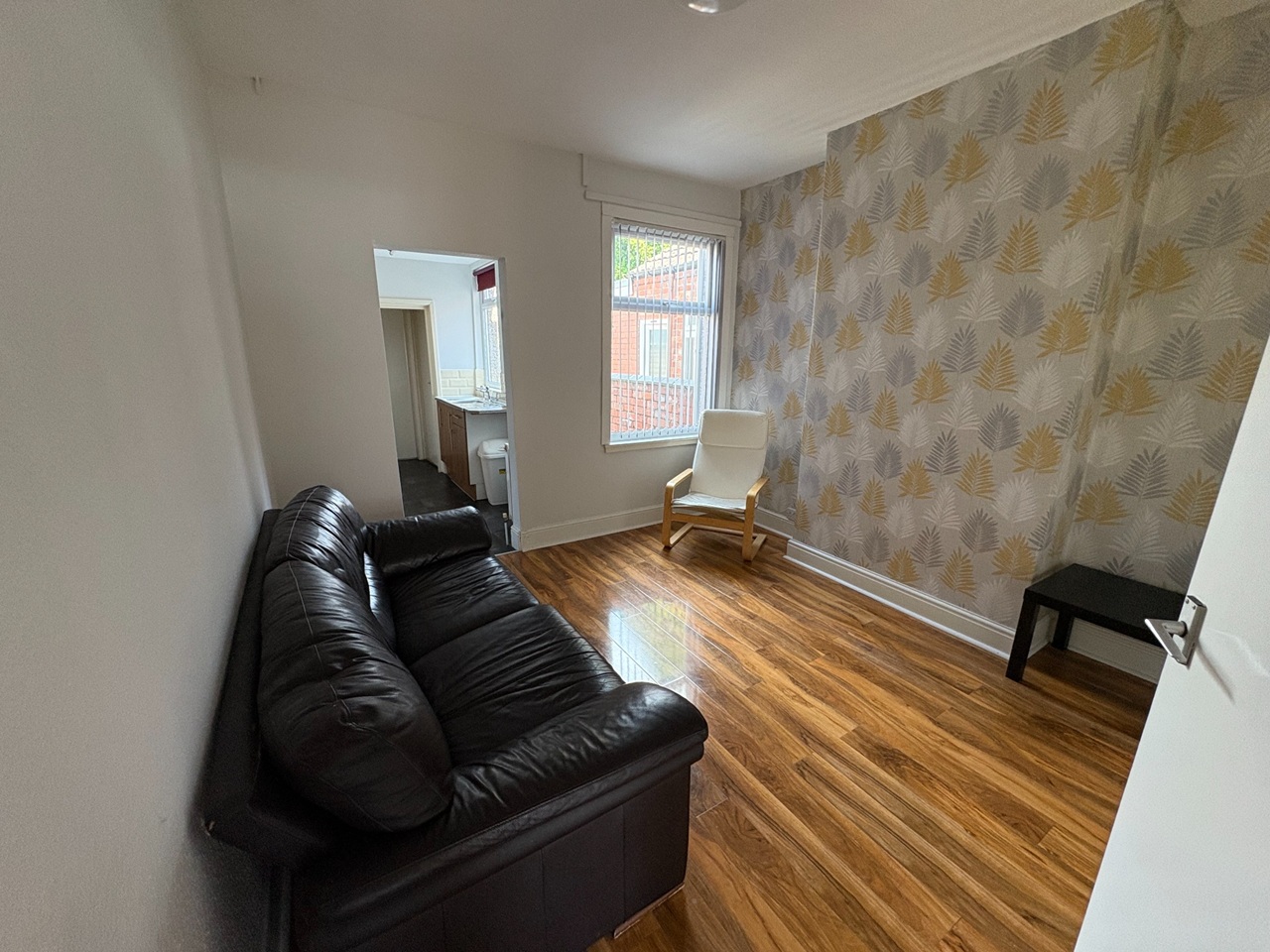 2 Bed End Terrace, Bristol Road, CV5 photo 3