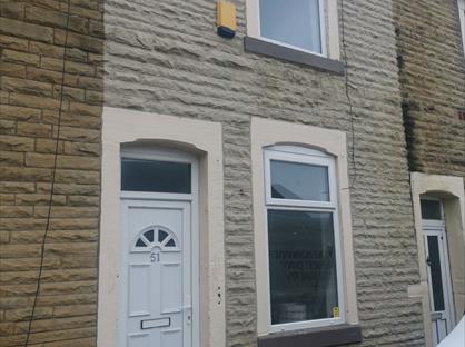 2 Bed Terraced House, Branch Road, BB11