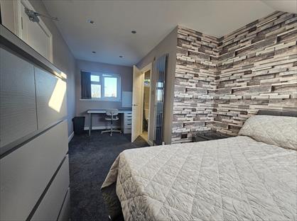 Room in a Shared House, Charter Avenue, CV4