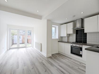 4 Bed Terraced House, Seaford Road, N15