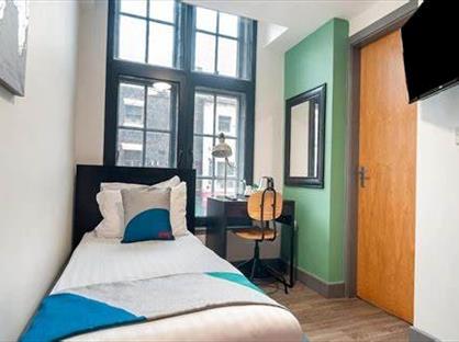 Room in a Shared Flat, Renshaw Street, L1