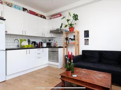 3 Bed Flat, Downs Road, E5
