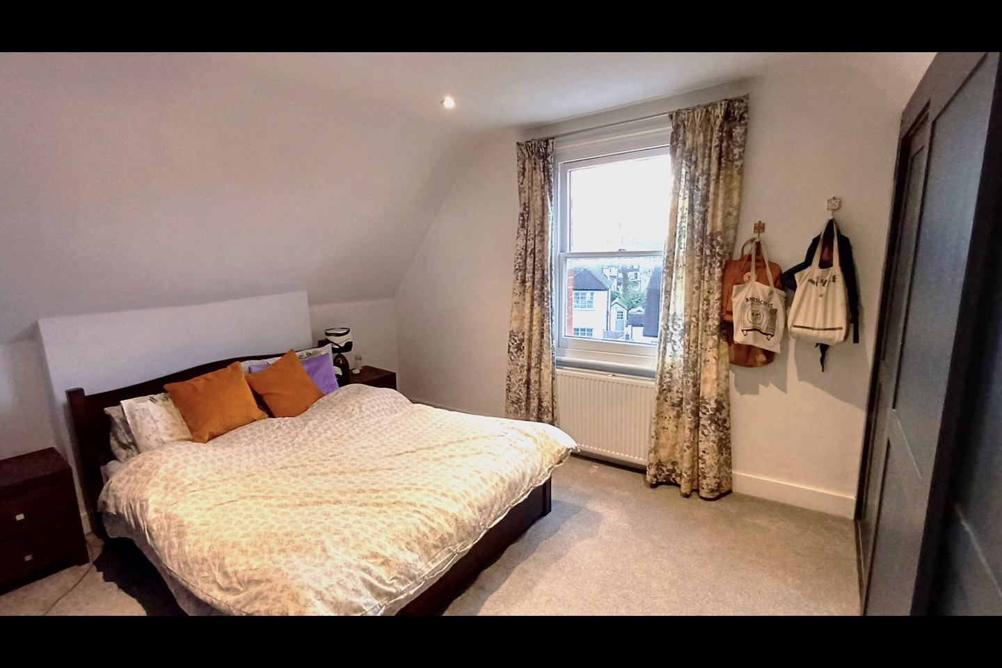 Kingston Upon Thames 2 Bed Flat, Fassett Road, KT1 To Rent Now for £1,700.00 p/m