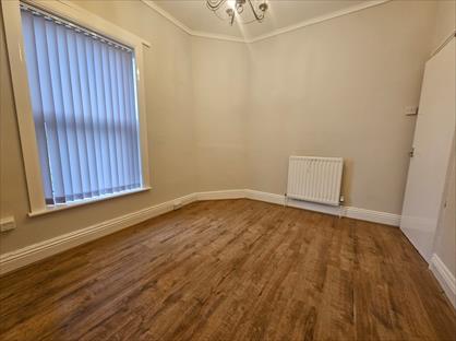 1 Bed Flat, Southend Avenue, DL3