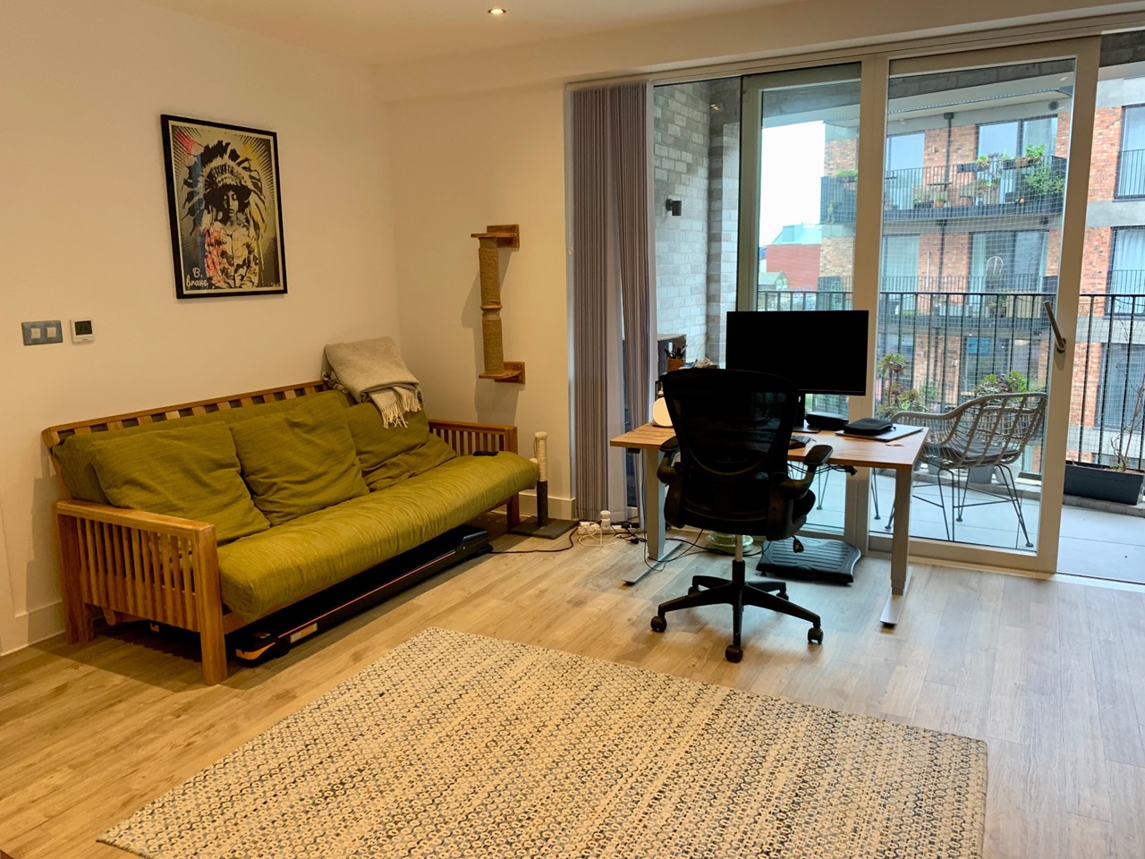 London 1 Bed Flat, Murdoch Court, E3 To Rent Now for £2,150.00 p/m