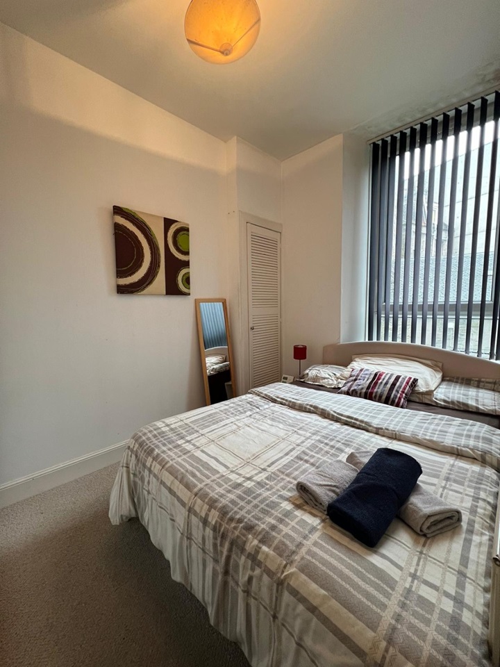 Aberdeen 1 Bed Flat, Ashvale Place, AB10 To Rent Now for £575.00 p/m