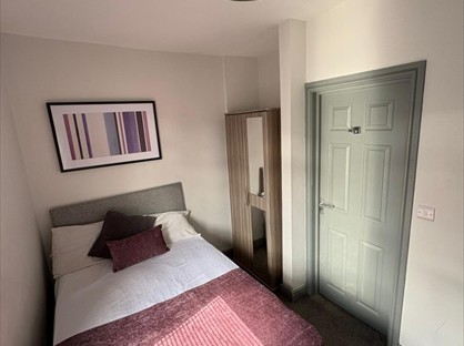 Room in a Shared House, Mount Vernon Road, S70