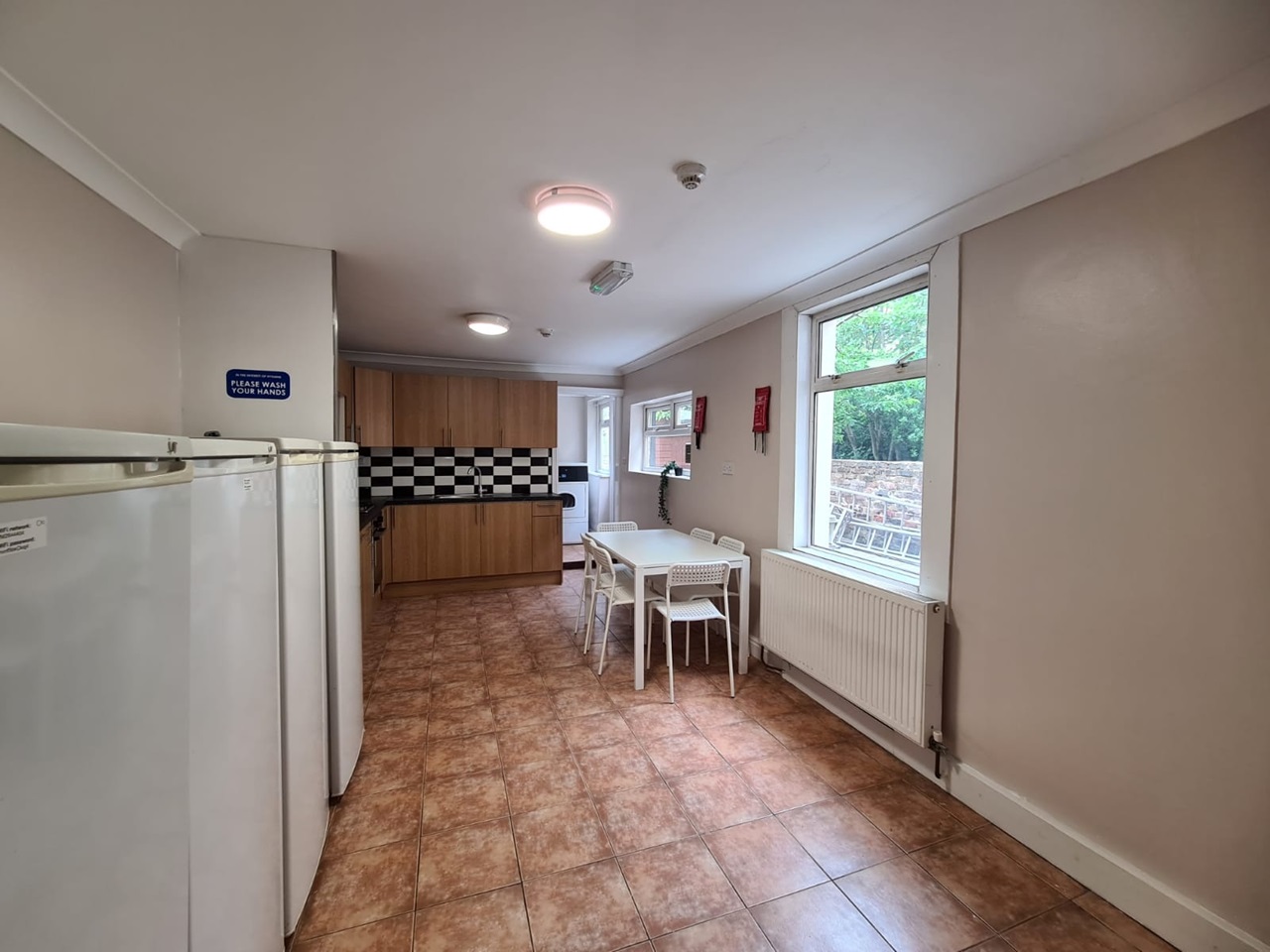 London Room in a Shared House, Devonport Road, W12 To Rent Now for