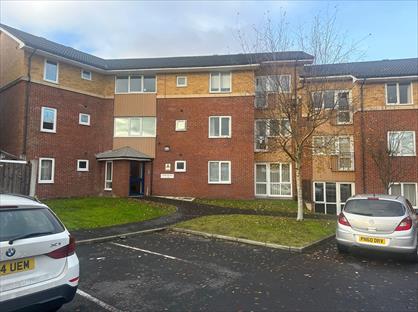 2 Bed Flat, City Views, PR1