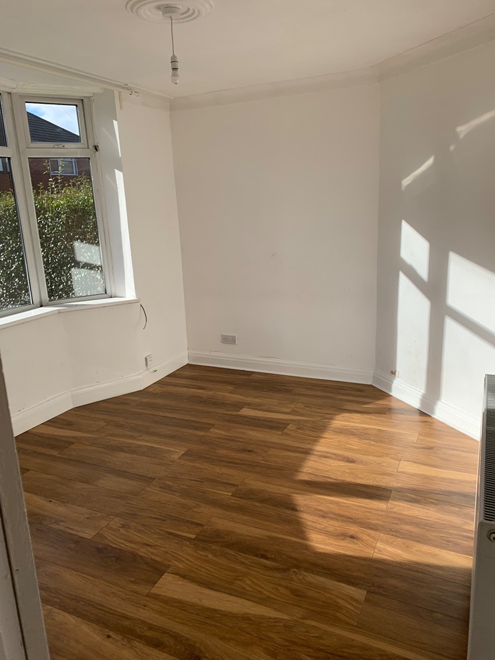 Moston, Manchester 3 Bed SemiDetached House, Rosslyn Road, M40 To