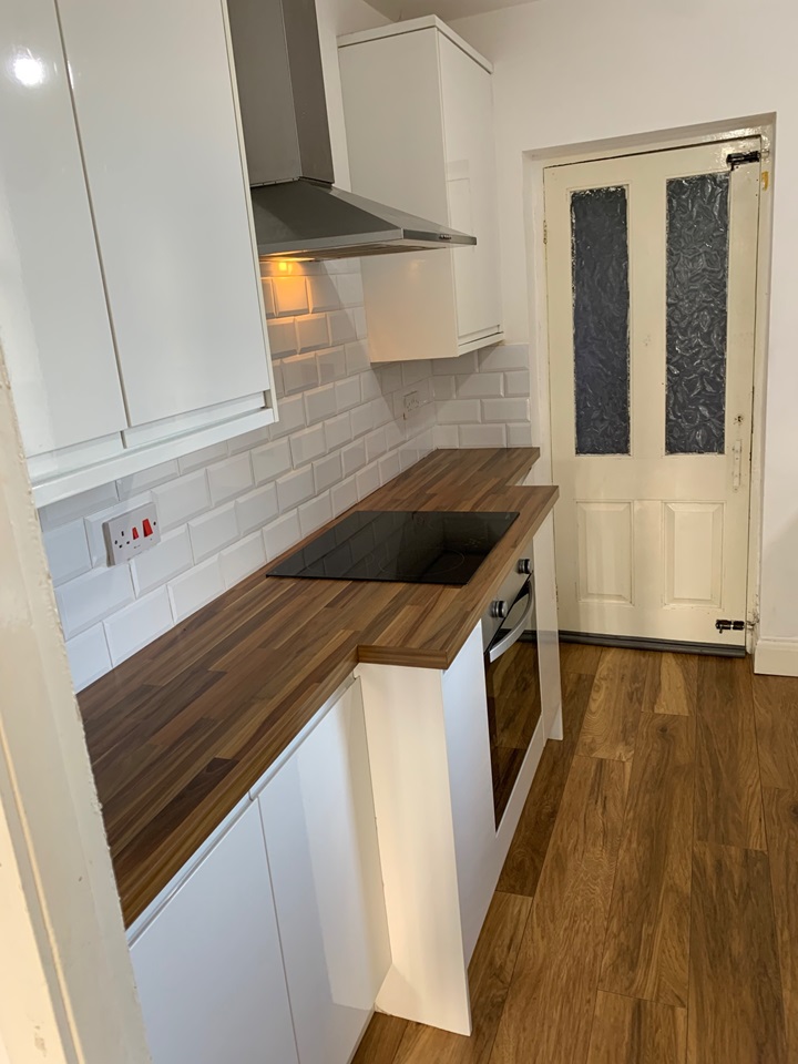 Moston, Manchester 3 Bed SemiDetached House, Rosslyn Road, M40 To