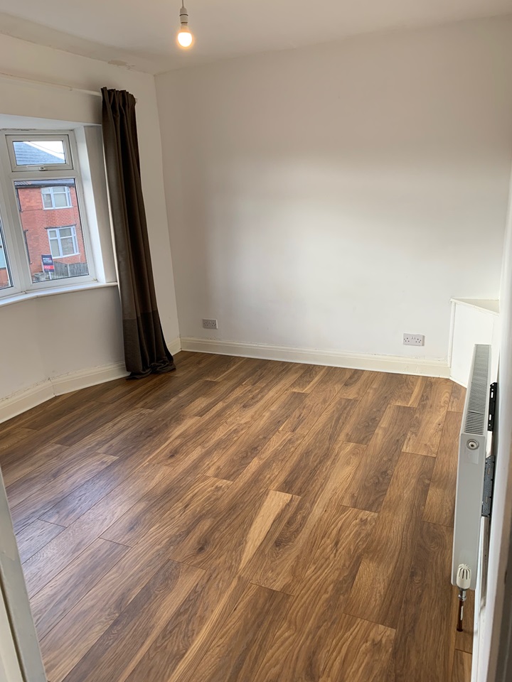 Moston, Manchester 3 Bed SemiDetached House, Rosslyn Road, M40 To