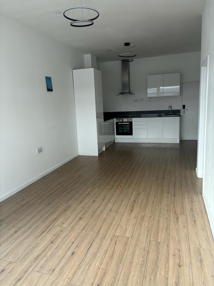 Smethwick 1 Bed Flat, Hawthorns, B66 To Rent Now for £850.00 p/m