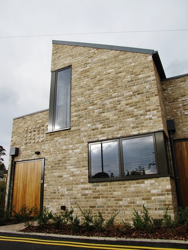 2 Bed Semi-Detached House, Portland Place, CB1, N1 7GU