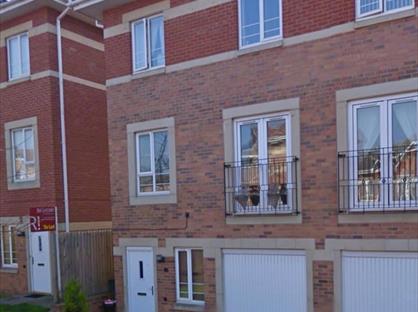 4 Bed End Terrace, Anchor Crescent, B18