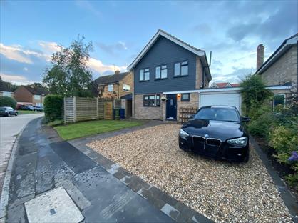 3 Bed Detached House, Southbourne Drive, SL8