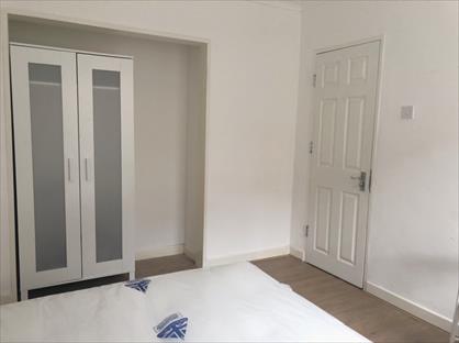Room in a Shared House, East Ferry Road, E14