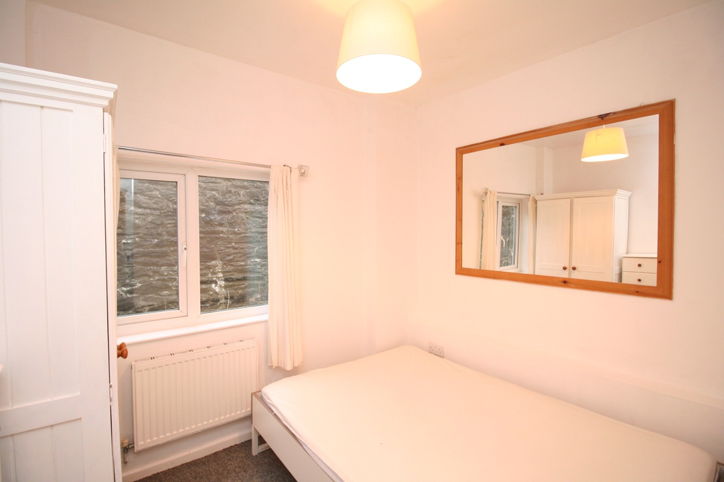 Plymouth 2 Bed Flat, Greenbank Road, PL4 To Rent Now for £795.00 p/m