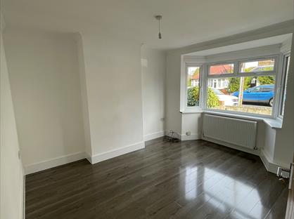 4 Bed Semi-Detached House, Gould Road, TW14