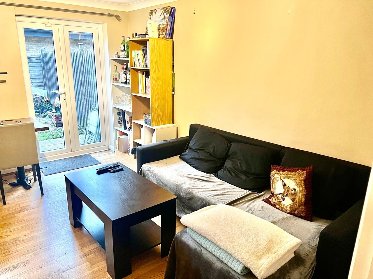 London Room in a Shared House, Cambria Road, SE5 To Rent Now for £