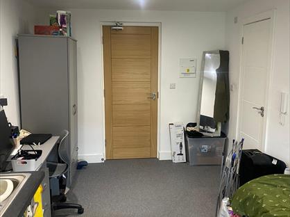 Studio Flat, Phoenix Place, BS16