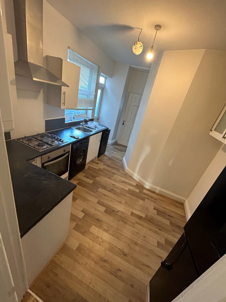 Bristol 2 Bed Flat, Fishponds, BS16 To Rent Now for £950.00 p/m