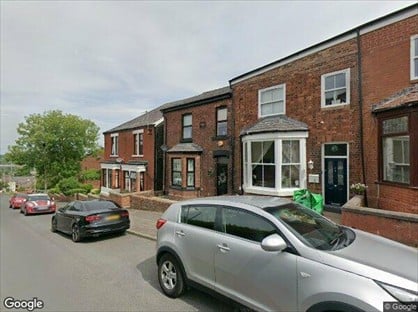 5 Bed End Terrace, Hough Hill Road, SK15