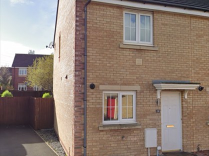 2 Bed End Terrace, Rhodfa Cnocell Y Coed, CF31