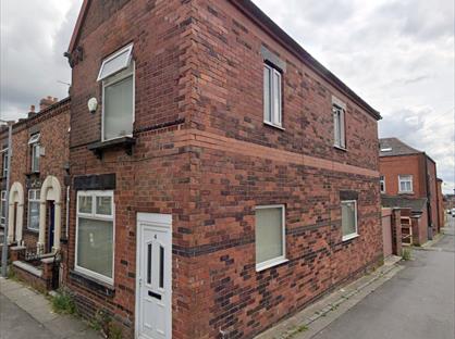 3 bed semi-detached house for rent in 3 Bed Semi-Detached House, Battenberg Road, BL1