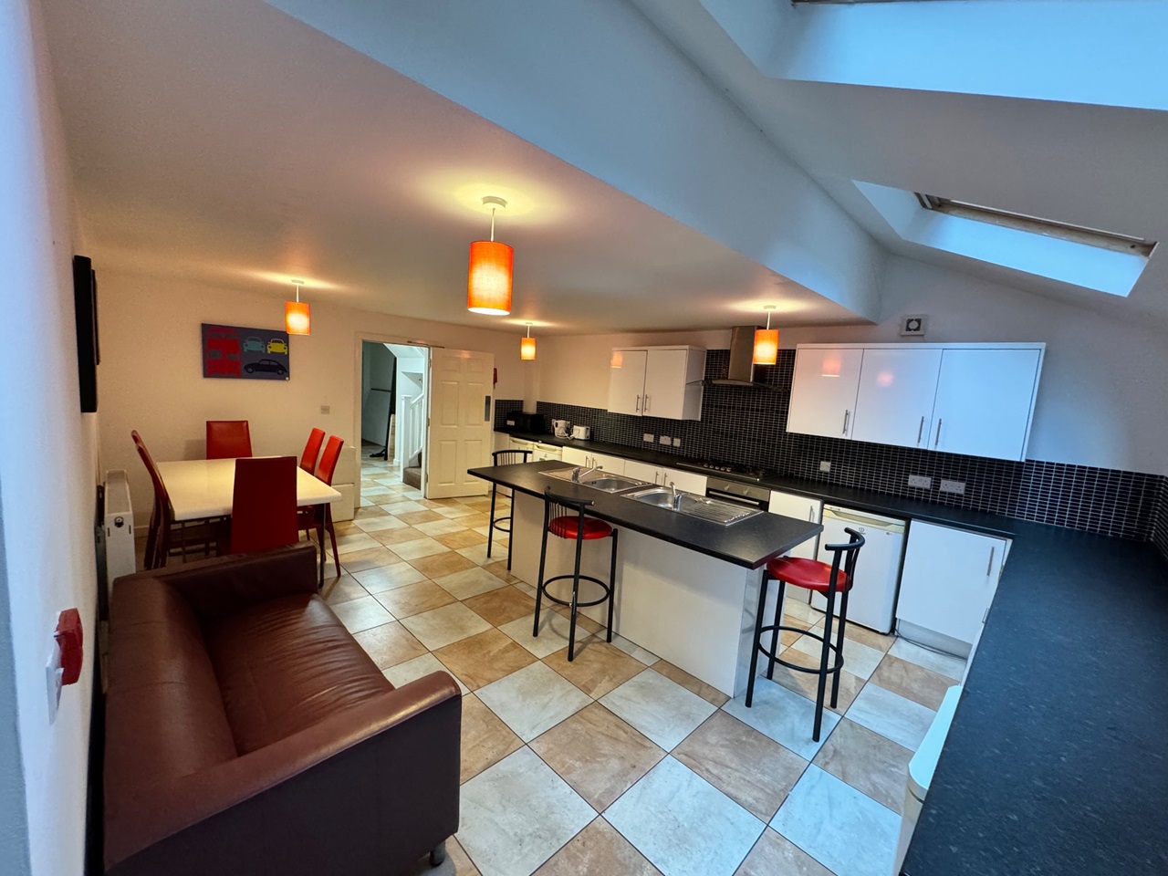 Additional image 7 of Room in a Shared Flat, Wells Court, CV5, N1 7GU